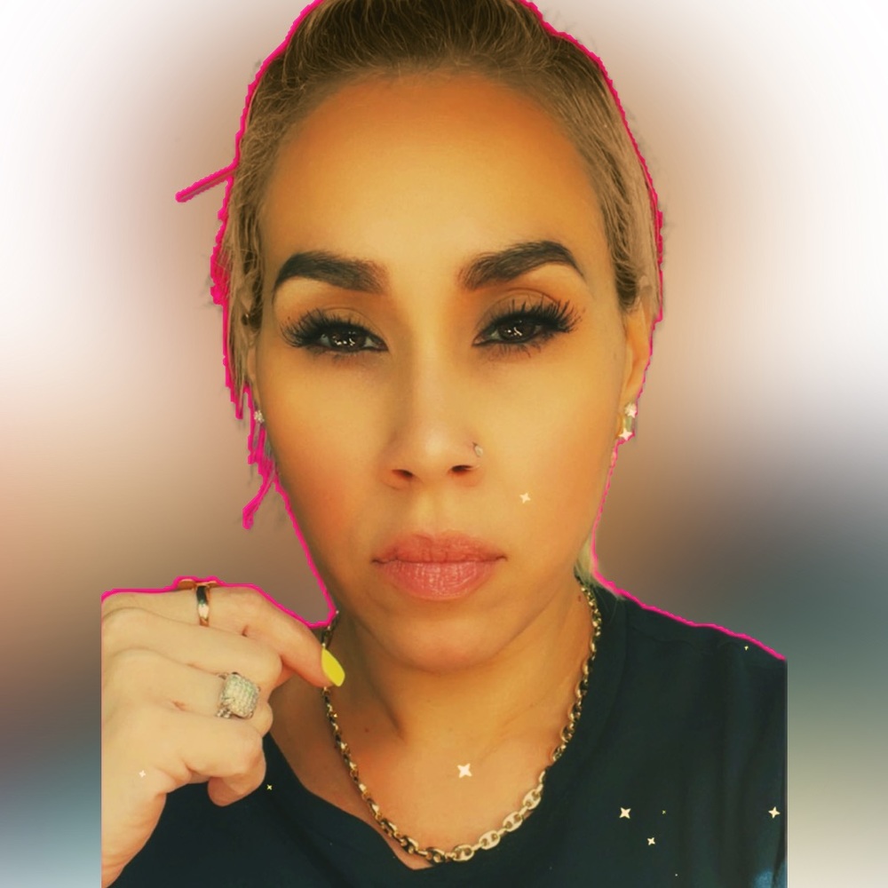 Meet your Posher, Melissa